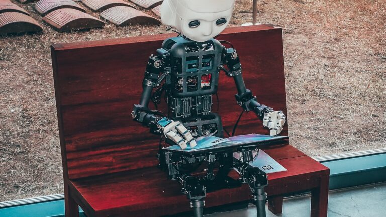 AIは「チャット」から「思考と実行」へ｜私たちが沖縄で目指す「Deep Thinking」の場